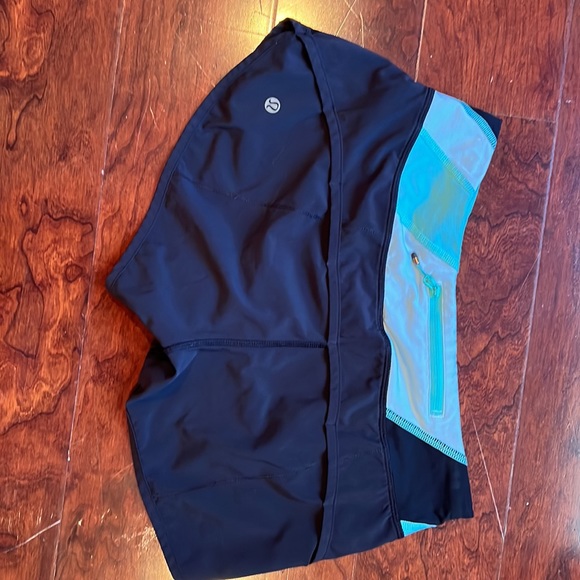 Lululemon Run: Speed Short *4-way Stretch - Picture 2 of 4